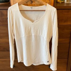 Royal Robbins Sweetheart Neckline Long Sleeve Tops
